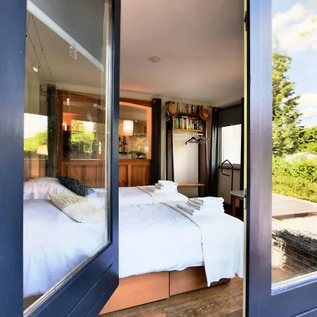 Quaint Holiday In Sur Ourthe In Countryside *